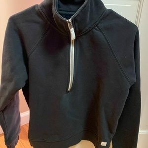 Vuori half zip - size Small